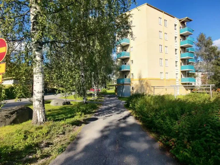 Keskuspolku1 tulo2